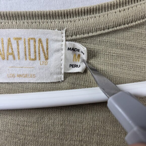 Nation LTD Shirt Womens Medium Green Puff Ruched Sleeve Scoop Neck Cotton Top - Picture 3 of 9